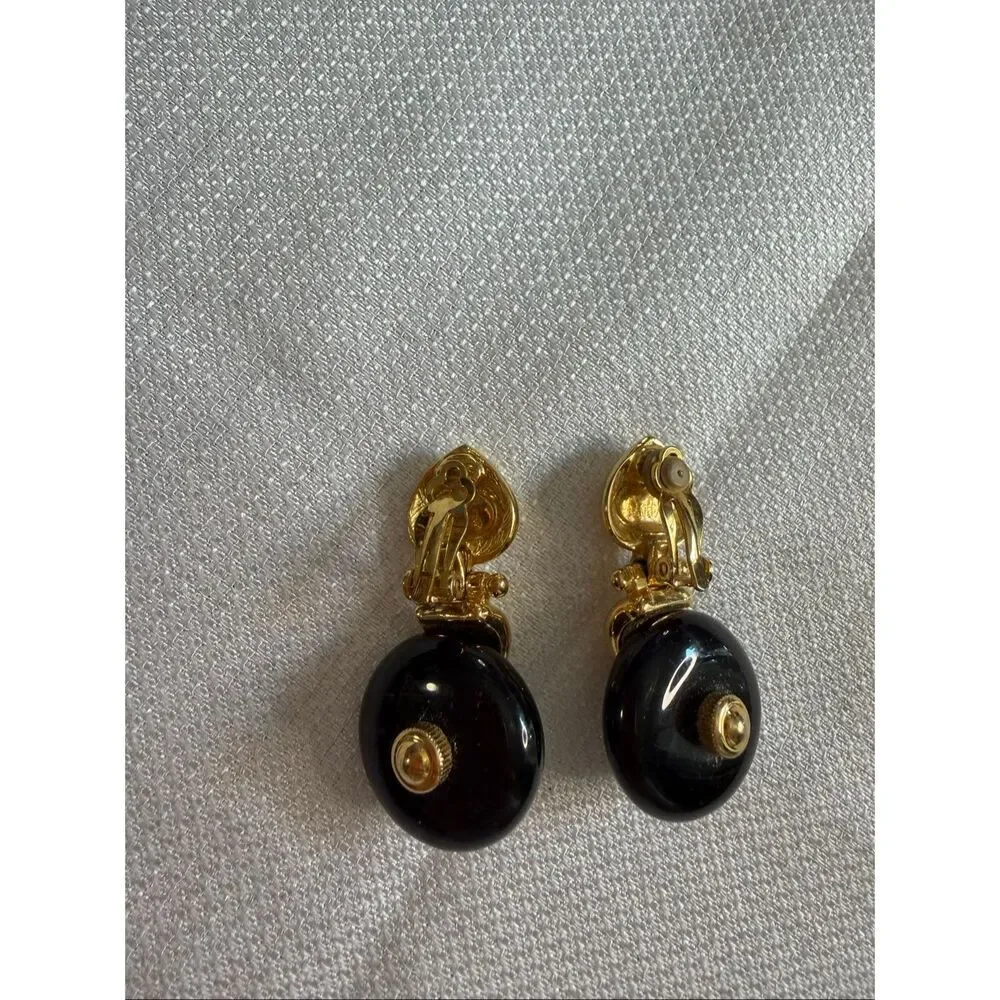 Joan Rivers Door Knocker Clip On Earrings Gold Tone Black Disc Vintage Signed